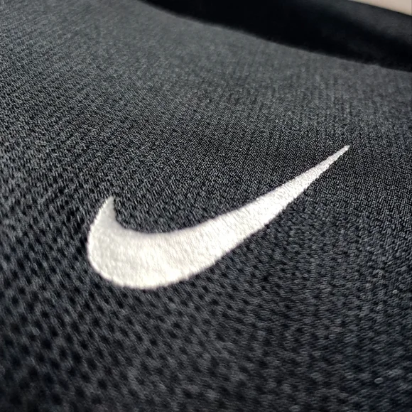 Nike golf full sleeve t-shirt size M - Picture 3 of 7